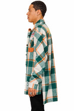 Load image into Gallery viewer, ZAFFRE Men's premium heavy flannel elongated oversize shirt
