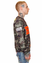 Load image into Gallery viewer, Woodland Men's premium french terry crewneck
