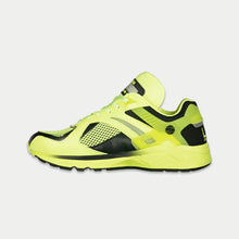 Load image into Gallery viewer, LA Gear Men's Catapult Light-Up x Glow Lowtop | Neon Yellow x Black
