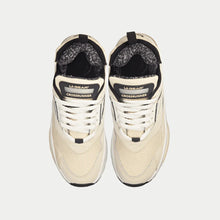 Load image into Gallery viewer, LA Gear Men's Turbo Light-Up Mid | Off-White x Black
