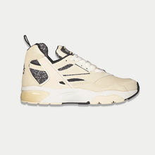 Load image into Gallery viewer, LA Gear Men's Turbo Light-Up Mid | Off-White x Black
