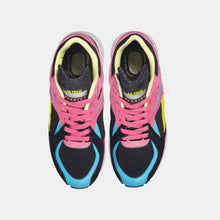 Load image into Gallery viewer, LA Gear Women's Catapult Light-Up Lowtop | Black x Pink
