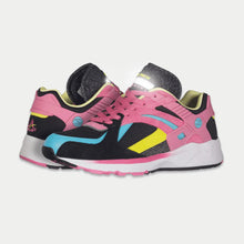 Load image into Gallery viewer, LA Gear Women's Catapult Light-Up Lowtop | Black x Pink
