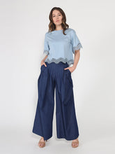 Load image into Gallery viewer, Lace Wavy Hem Short Sleeve T-Shirt
