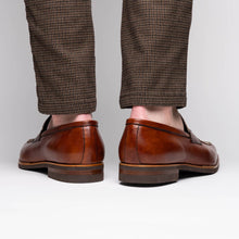 Load image into Gallery viewer, 15-733-CGN Lago Italian Calfskin Slip On Loafer Cognac
