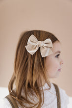 Load image into Gallery viewer, La Jolla Petite Hair Bow
