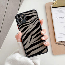 Load image into Gallery viewer, Leopard Print Elegant Pattern Protective Phone Case Translucent Hard Back With Silicone Leopard Pattern Phone Case For Iphone 11 Pro Max 12 13 Mini X Xs Max 7 8 Plus Mobile Phone Protective Case
