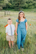 Load image into Gallery viewer, Liberty Floral - Boys Tie
