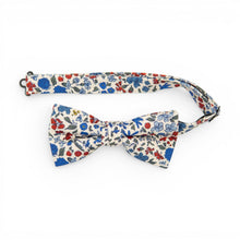 Load image into Gallery viewer, Liberty Floral - Men's Pre-tied Bow Tie
