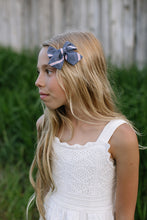 Load image into Gallery viewer, Lincoln Petite Hair Bow
