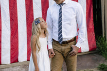 Load image into Gallery viewer, Lincoln Petite Hair Bow
