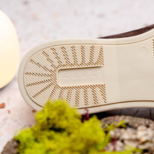 Load image into Gallery viewer, 16-621-MOC LIVORNO Sueded Italian Goatskin Loafer Mocha
