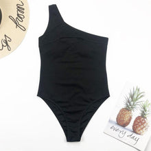 Load image into Gallery viewer, Luxury Black Female Swimsuit Vintage One Piece Ruffled Push Up Tummy Control Swimwear Halter One Piece Slimming Retro Swimsuit Women's Plus Size Push Up Bathing Suit Solid Red Swimwear Women Padded Bathing Suits
