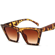 Load image into Gallery viewer, Luxury Design Sunglasses For Women Square Shape Glasses For  Women New Popular Retro Design Eyewear For Women/Men Design Sunglasses
