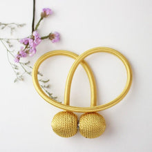 Load image into Gallery viewer, Magnetic Pearl Ball Curtain Tiebacks Accessories Holdbacks Buckle Accessory Buckles Clasp Clips Curtain Hook Holder Holder Clips For Home Office Window 49CM
