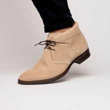 Load image into Gallery viewer, 46-592-SND MARCO Suede Calfskin Chukka Boot Sand
