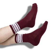 Load image into Gallery viewer, Maroon Retro Howdy Casual Crew Socks
