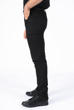 Load image into Gallery viewer, Slade Men&#39;s Black Relaxed Fit Stretch Pants
