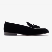 Load image into Gallery viewer, Men's Black Velvet Tassel Loafer
