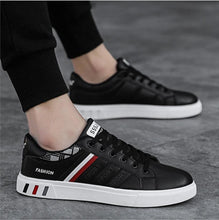 Load image into Gallery viewer, Men Casual Shoes Summer New Fashion Flat Breathable Sneakers Light Sneaker White Business Casual Fashionable Sports Shoes Vulcanized White Flat Sneakers
