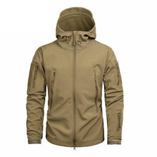 Load image into Gallery viewer, Men Green Autumn Camouflage Jacket Men's Lightweight Water-Resistant Jacket Tactical Clothing  Male Camouflage Windbreaker Breathable Outdoor Snow Jacket
