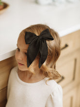 Load image into Gallery viewer, Men in Black Darling Hair Bow
