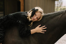 Load image into Gallery viewer, Men in Black Darling Hair Bow
