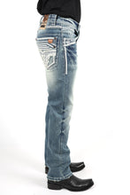 Load image into Gallery viewer, Holt Men&#39;s Medium Wash Slim Boot Cut Jeans
