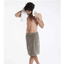 Load image into Gallery viewer, Men Plush Fleece Wrap Spa Gym Bath Wrap Solid Color Classy Design Bathrobes With Pocket Trendy Men's Bath Wrap
