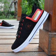 Load image into Gallery viewer, Men's High Top Sneakers Breathable Street Sports Shoes Hip Hop Trendy Style Casual Shoes Fashion Sneakers Breathable Comfort Walking Mens Sneakers
