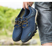 Load image into Gallery viewer, Men's Non-Slip Hiking Climbing Water Sports Shoes Beach Barefoot Surfing Shoes Outdoor River Upstream Quick Dry Barefoot Beach Sneakers Swim Boating Fishing Yoga Gym
