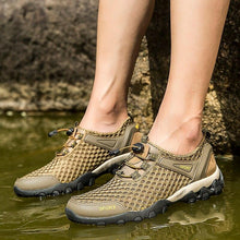 Load image into Gallery viewer, Men's Non-Slip Hiking Climbing Water Sports Shoes Beach Barefoot Surfing Shoes Outdoor River Upstream Quick Dry Barefoot Beach Sneakers Swim Boating Fishing Yoga Gym
