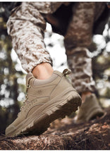 Load image into Gallery viewer, Men's Shoes Sports Outdoor Hiking Shoes Training Men's Boots Waterproof Outdoor Snow Durable Boots Winter Tactical Workout Shoes For Camping Walking
