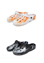 Load image into Gallery viewer, Men's Summer Hole Shoes Soft Rubber Lightweight Garden Clogs Couples Arch Support Clogs Garden Shoes Slip-on Outdoor Beach Slippers Mixed Colors Sandals
