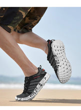 Load image into Gallery viewer, Men's Water Sports Shoes Non-Slip Outdoor Wear-Resistant Breathable Beach Quick-Drying Outdoor Fishing Water Shoes Lightweight Quick Dry Aqua Beach Sneakers
