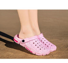 Load image into Gallery viewer, Men Sandals Summer Hole Shoes Rubber Tasteless Plastic Unisex Garden Shoes Black Beach Flat Men Sandals Non Slip Water Shoes Lightweight Home Slip On Walking Casual Holiday Shoes
