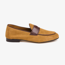 Load image into Gallery viewer, Men's Tan Suede Centesimo
