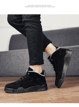 Load image into Gallery viewer, Men Winter Comfortable Shoes Warm Fur Snow Boots Ankle Winter Boots For Men Plush Sneakers High-Top Outdoor Snow Boots Water Resistant Shoes Anti-Slip Fully Fur Lined Casual Lightweight Shoes
