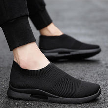 Load image into Gallery viewer, Mens Light Running Shoes Jogging Breathable Sneakers Slip Casual Couple Shoes Outdoor Walking Footwear Non-Slip Running Mesh Workout Casual Sports Shoes
