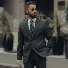 Load image into Gallery viewer, Vesuvio - Silk Jacquard Tie - Green and Navy
