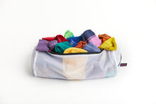 Load image into Gallery viewer, Mesh Sock Wash Bag
