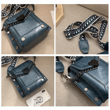 Load image into Gallery viewer, Modern Elegant Stunning Heart-Shaped Women's Bag Cute Studded Shoulder Bag For Women And Girls

