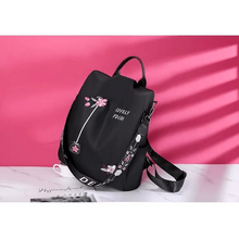 Load image into Gallery viewer, Modern Elegant  Waterproof Women's Backpack Fashionable Anti-theft Women Backpacks Nice Print School Bag High Quality Large Capacity Backpack
