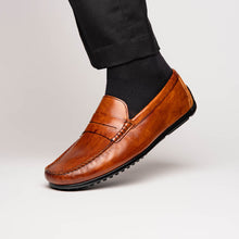 Load image into Gallery viewer, 35-115-CGN MONZA Hand Burnished Italian Calfskin Driving Loafers Cognac
