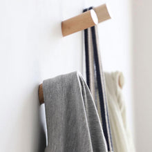 Load image into Gallery viewer, Natural Wood Clothes Hanger Wall Mounted Coat Hook Decorative Key Holder Hat Scarf Handbag Storage Hanger Bathroom Rack  New Simple Modern Solid Wood Hook Wall Hanging Decoration
