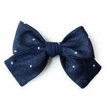 Load image into Gallery viewer, Navy Dot Petite Hair Bow
