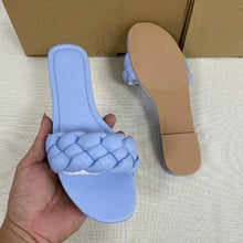Load image into Gallery viewer, New 2021 Summer Sandals Flat Bottom Fashion Women Slides Sandals slipper -  Outdoor designer shoes for women
