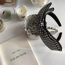 Load image into Gallery viewer, New Black Big Bow Plaid Bezel Headwear Women Headband Cute Girls Hair Bands Lovely Hairband Hoop for Korean Gorgeous Hair Accessories For Women
