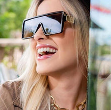 Load image into Gallery viewer, New Design New Stylish New Classic New Black &amp; White Square Shape Sunglasses For Women New Fashionable Branded &amp; Oversized Sun Glasses For Men New Luxury Shades Sunglasses For Men &amp; Women
