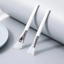 Load image into Gallery viewer, New Elegance Professional Silicone Mask Brush  Home Salon Silicone Facial Mud Mixing Brush For Skin Care Reusable Cosmetic Tool
